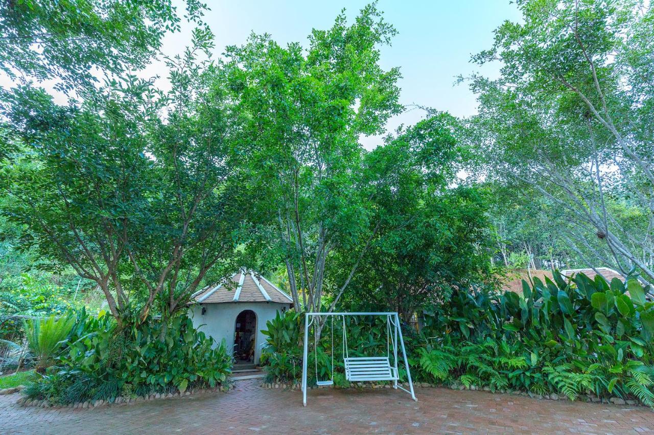 Pou Villa Luang Namtha Exteriör bild
